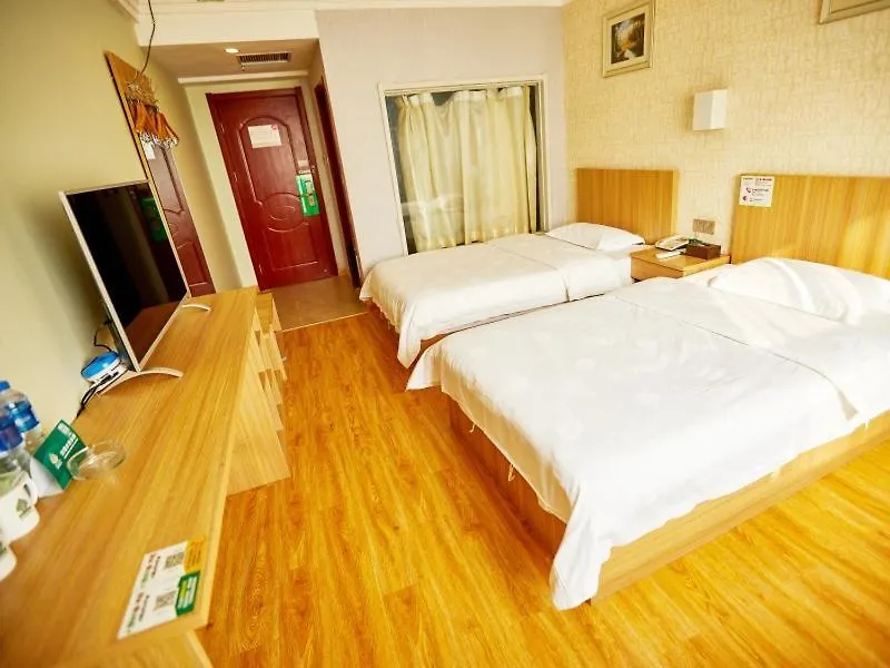 Greentree Alliance Xinxiang Train Station Hotel