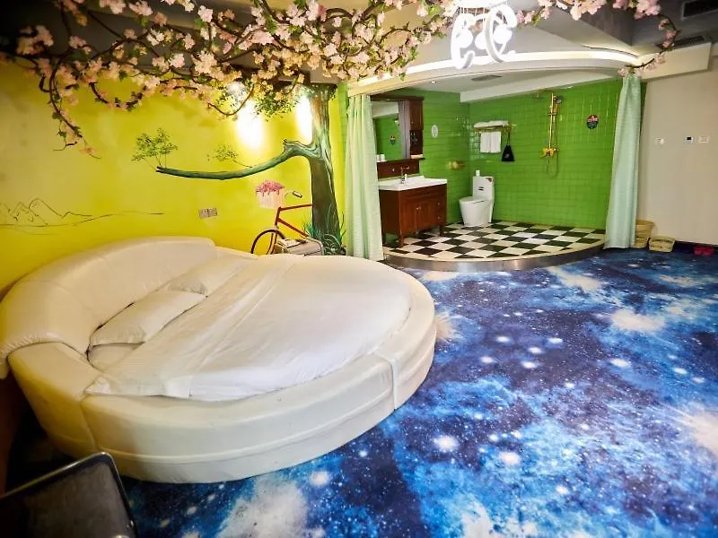 Greentree Alliance Xinxiang Train Station Hotel